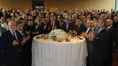 Samsun Valisi Orhan Tavlı il protokolü ile bayramlaştı