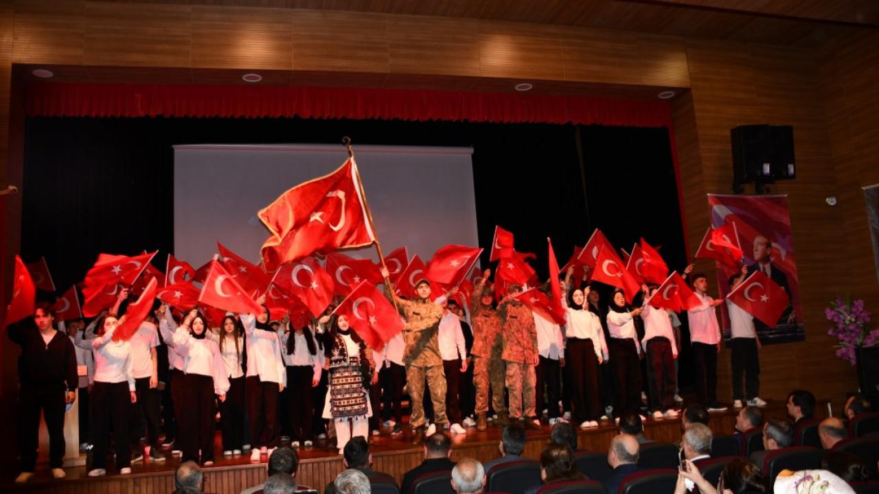 Samsun Vezirköprü'de Çanakkale şehitleri anıldı