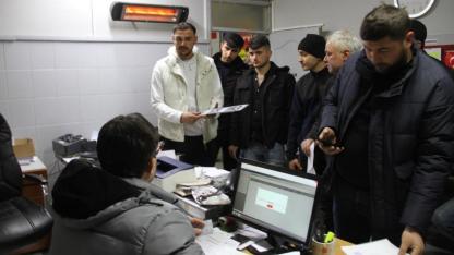 Samsun'da ‘app plaka' kuyruğu: Şoförler odası doldu taştı