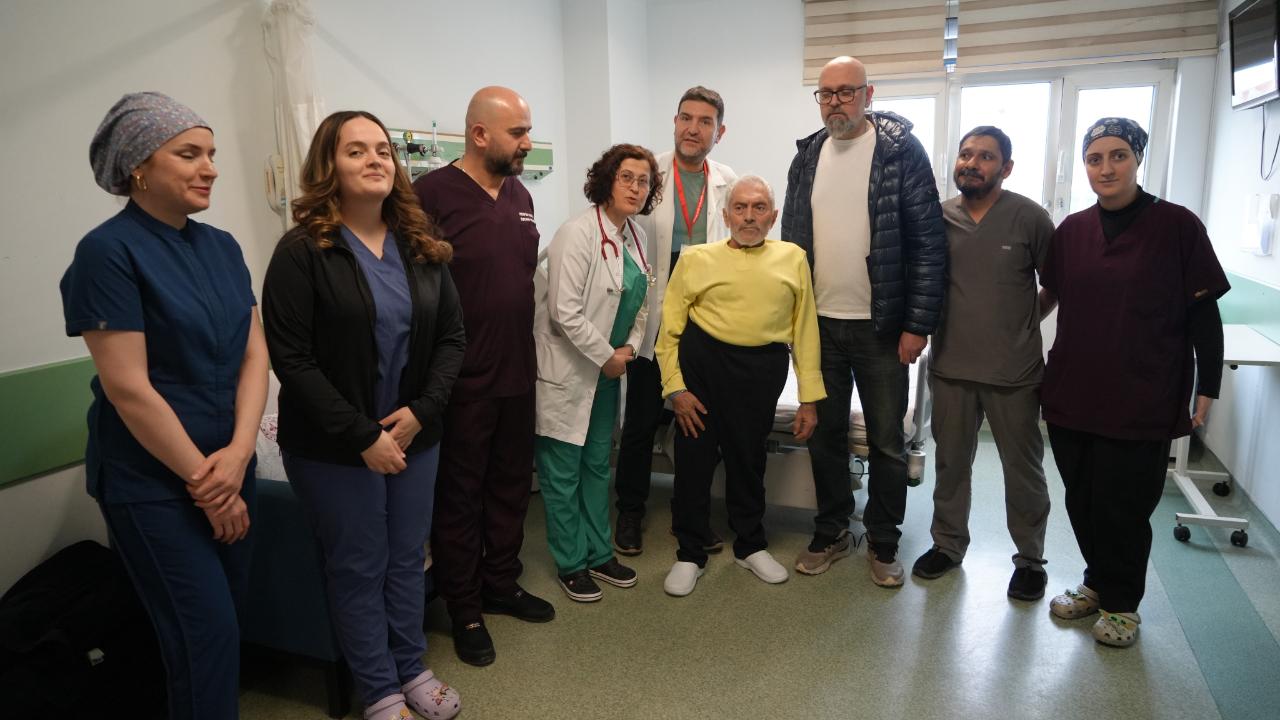 Samsun'da kalbi saatlerce durdurularak hayata döndürüldü