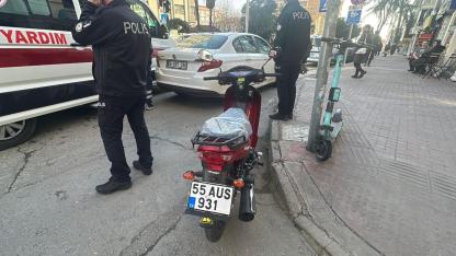 Samsun'da otomobile çarpmamak için kaza yaptı