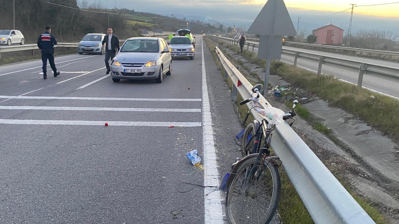 Samsun'da otomobilin çarptığı bisikletin sürücüsü can verdi