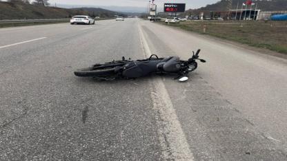 Samsun'da otomobilin çarptığı motosikletli ağır yaralandı