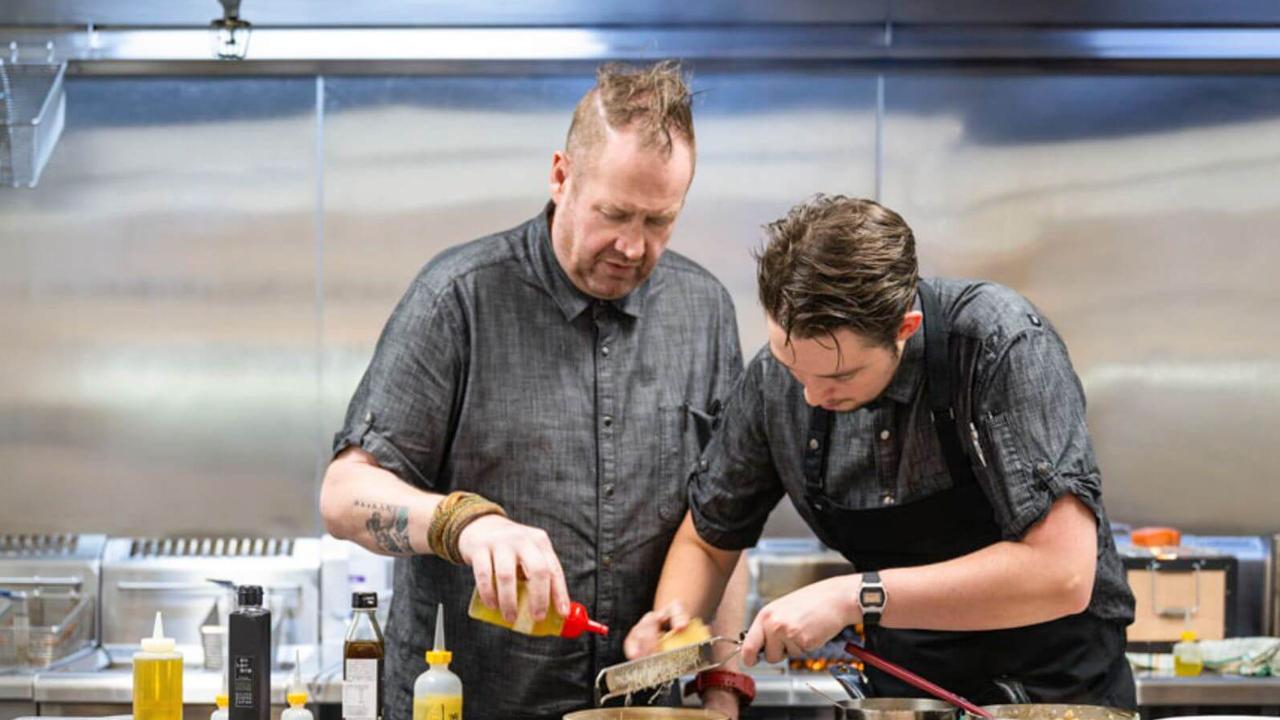 Sous chef nedir, ne iş yapar, ne kadar maaş alır?