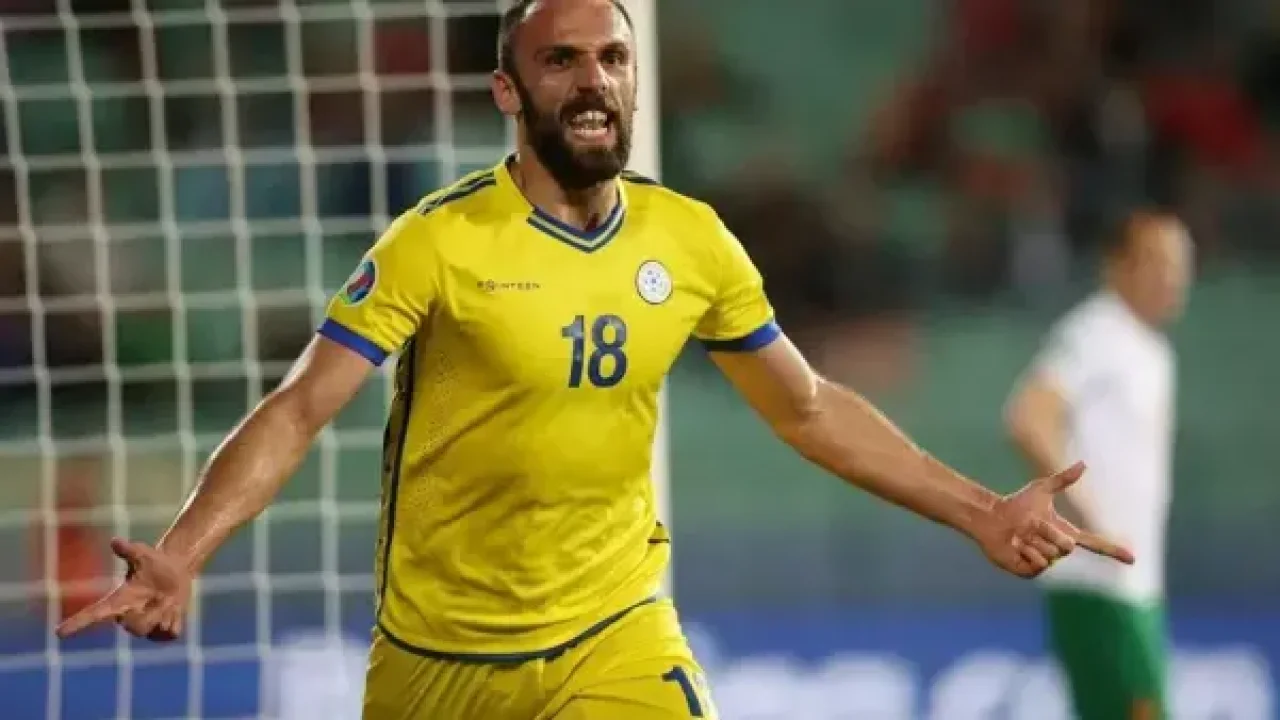 Vedat Muriqi kimdir? Vedat Muriqi Türk mü? Vedat Muriqi hangi takımda oynuyor?