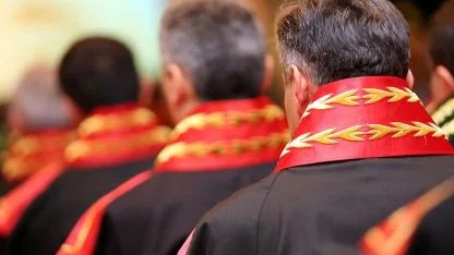 14 hakim ve savcının görev yeri değişti