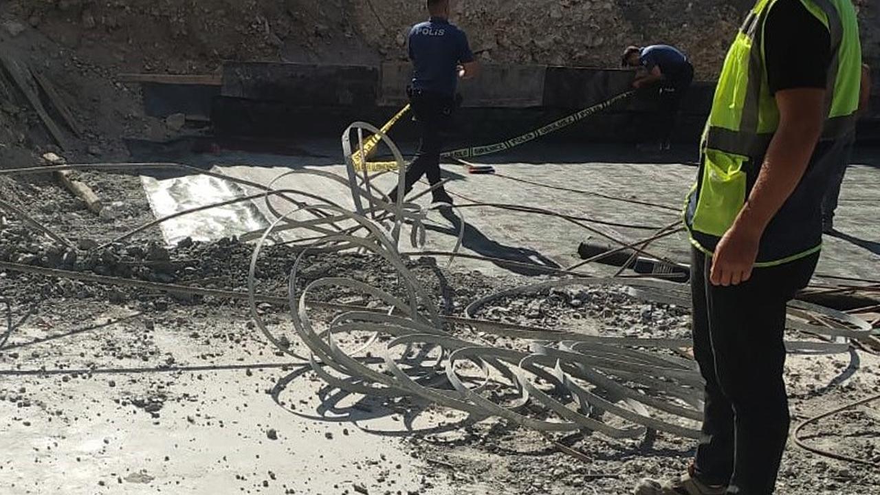 17 yaşındaki inşaat işçisi yüksekten düşerek zemine çakıldı!