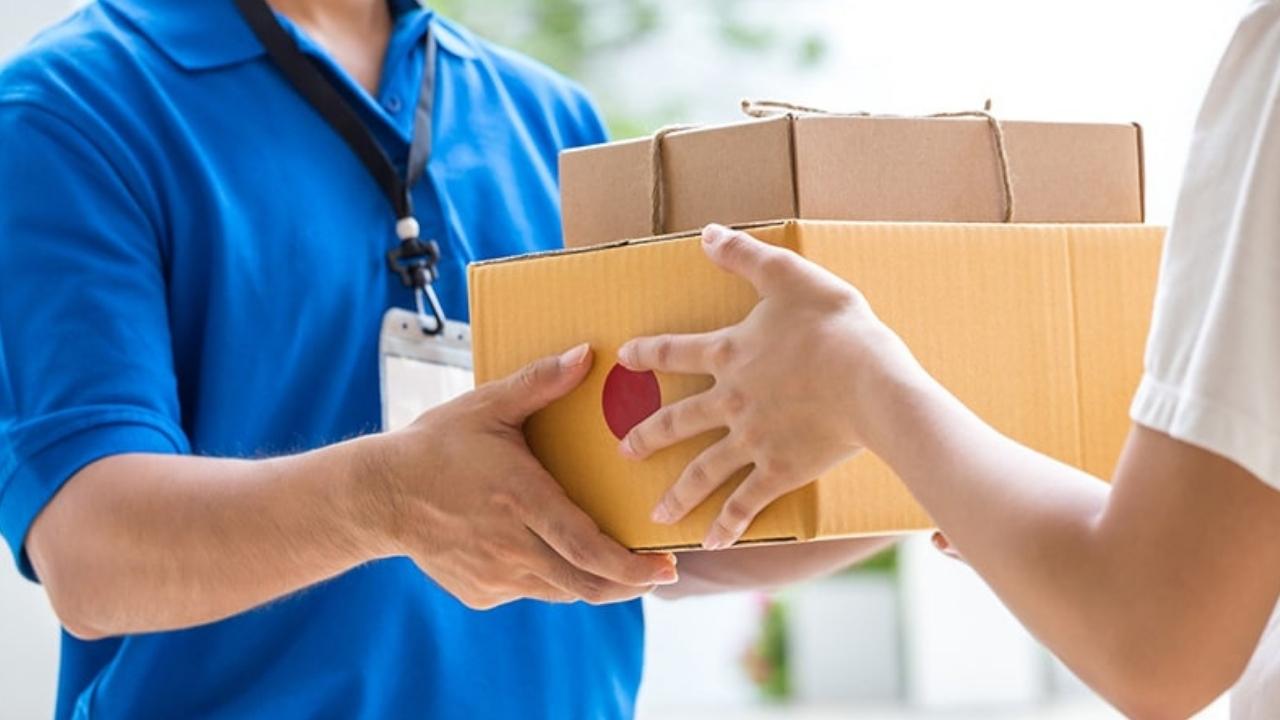 23 Nisan'da kargolar açık mı?