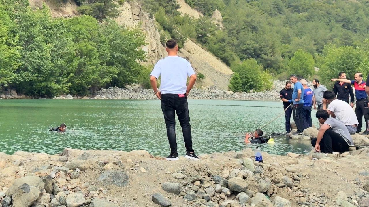 3 yaşındaki çocuk derede boğuldu