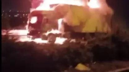 Seyir halindeki tır alev topuna döndü