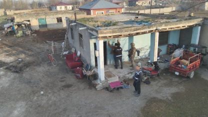 Zehir tacirlerine darbe: 12 adrese operasyon, 9 tutuklama