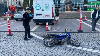 Pompalı tüfekle belediye binasına ateş açtı