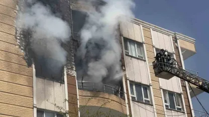 Korkutan yangın: Mahsur kalanlar kurtarıldı