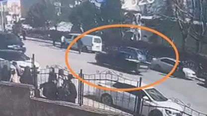 Balkondan düşen 3 yaşındaki çocuk ağır yaralandı