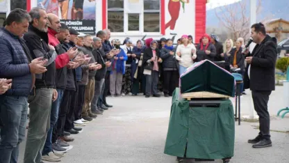 Bir anne daha hayattan koparıldı: Yürek yakan veda