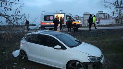 Alkollü sürücü kaza yaptı, yakınları gazetecileri tehdit etti