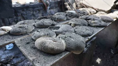 Köy fırının tavanı çöktü: 1 kişi hayatını kaybetti