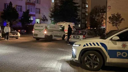 Kendini asarak yaşamına son verdi