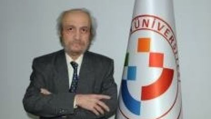 Prof. Dr. Durmuş Ekiz üniversitenin lojmanında ölü bulundu