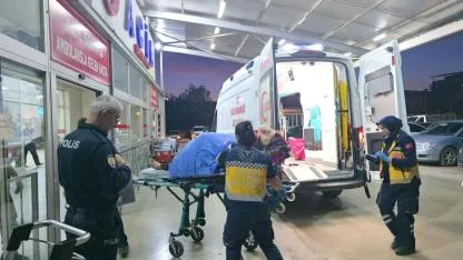 Adana'da öfkeli baba tartıştığı kızını bıçakladı