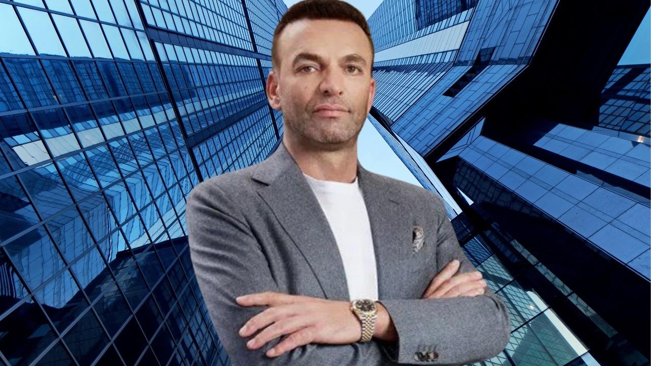 Adem Soytekin kimdir?