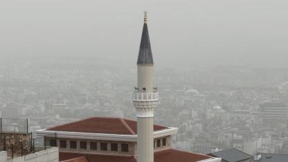 Adıyaman’da toz taşınımı zor anlar yaşattı!