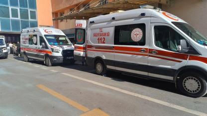 Bıçaklı ve sopalı kavgada 1 kişi ağır yaralandı!