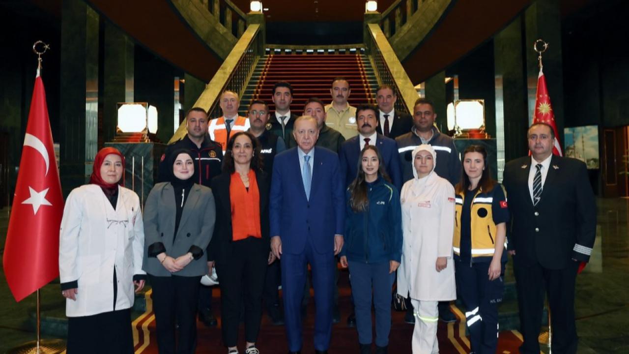 Cumhurbaşkanı Erdoğan, işçi ve işveren temsilcileriyle görüştü