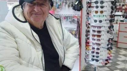 Emekli öğretmen ölü bulundu