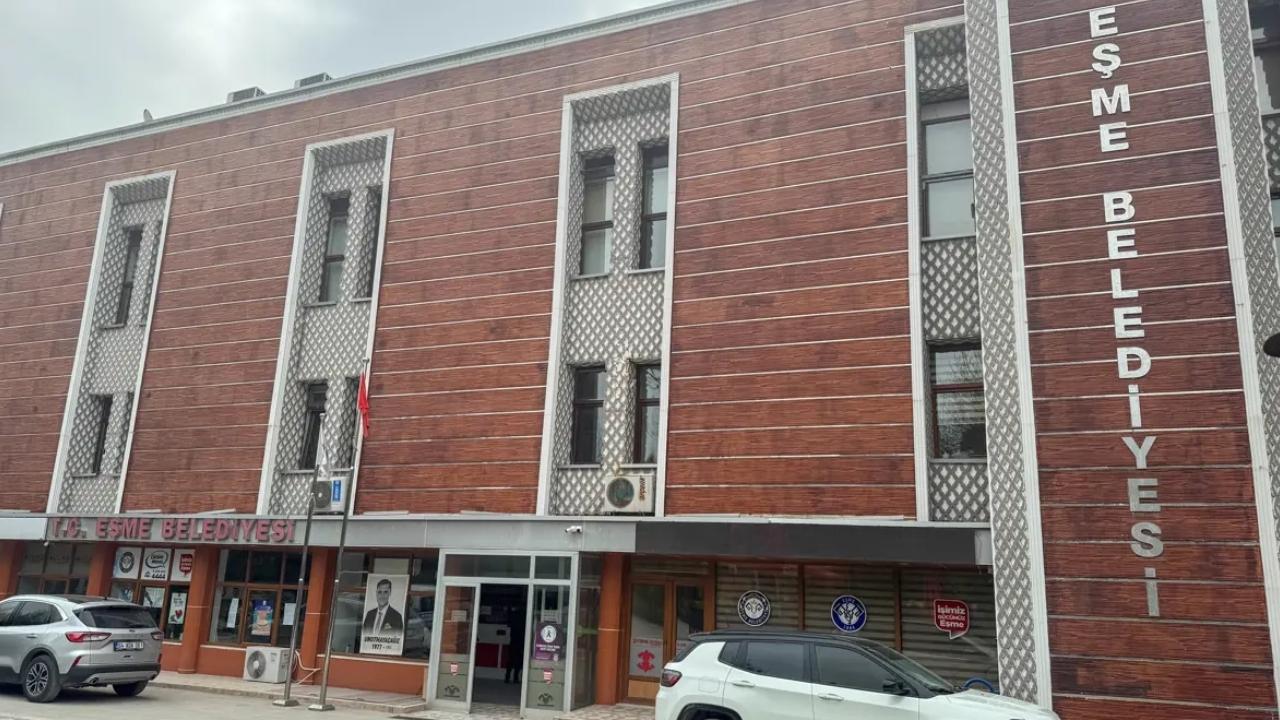 Eşme Belediye Başkanı kim?