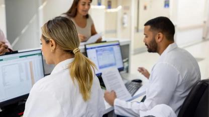 Hasta danışmanı nedir, ne iş yapar, ne kadar maaş alır?