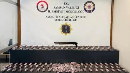 İlkadım’da baskın! Uyuşturucu hap ve pompalı tüfek ele geçirildi