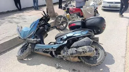 Kazada ağır yaralanan motosiklet sürücüsü yaşam mücadelesini kaybetti