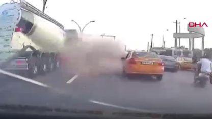 Kerkük'te katliam gibi kaza: 6 ölü, 16 yaralı