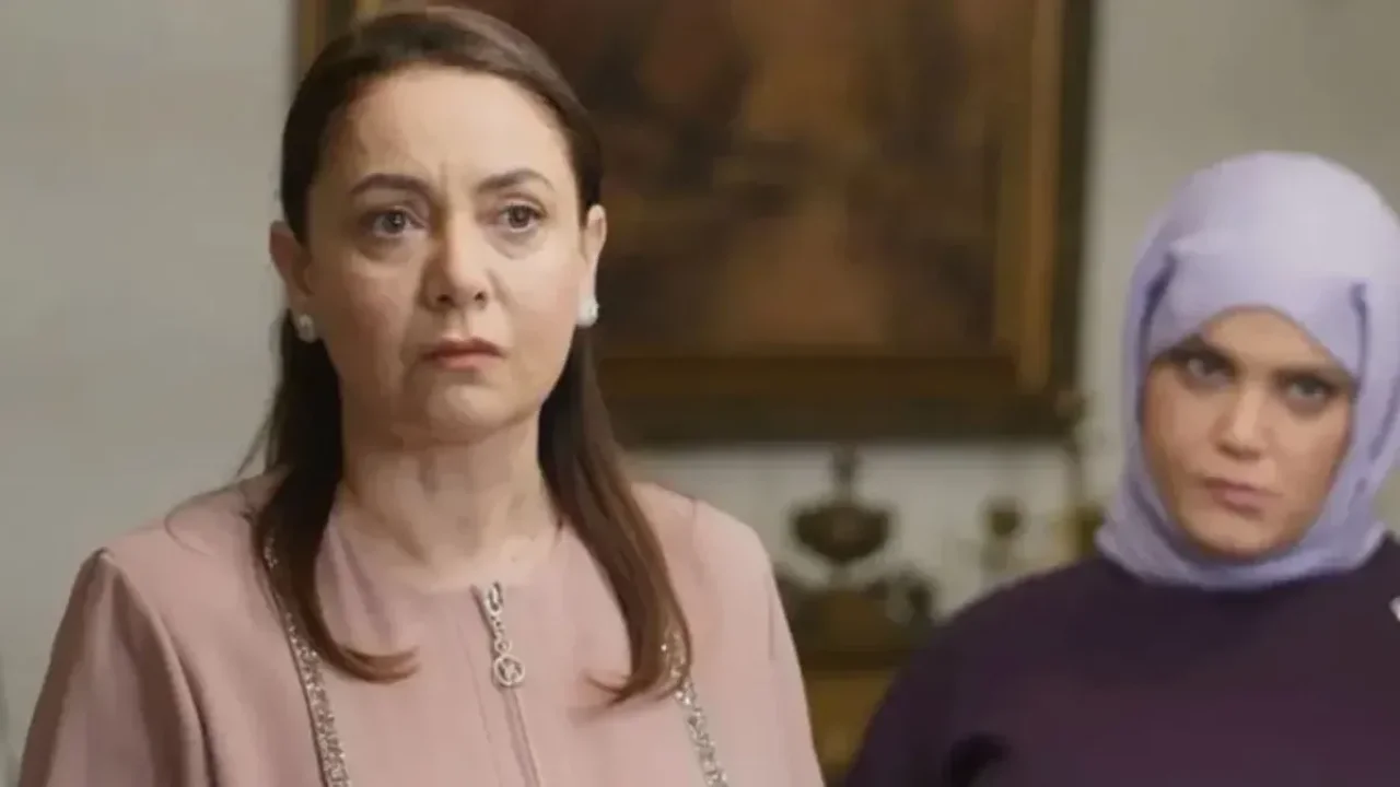 Kızılcık Şerbeti Pembe ekranlara geri dönüyor! İşte yeni dizisi