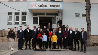 MHP Samsun Milletvekili Topsakal, öğrencilerle buluştu