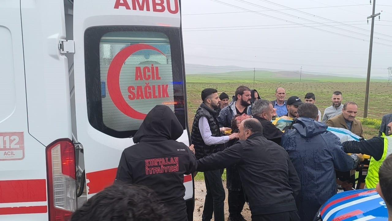 Otomobil ile kamyonet çarpıştı! 2 ölü, 3 ağır yaralı