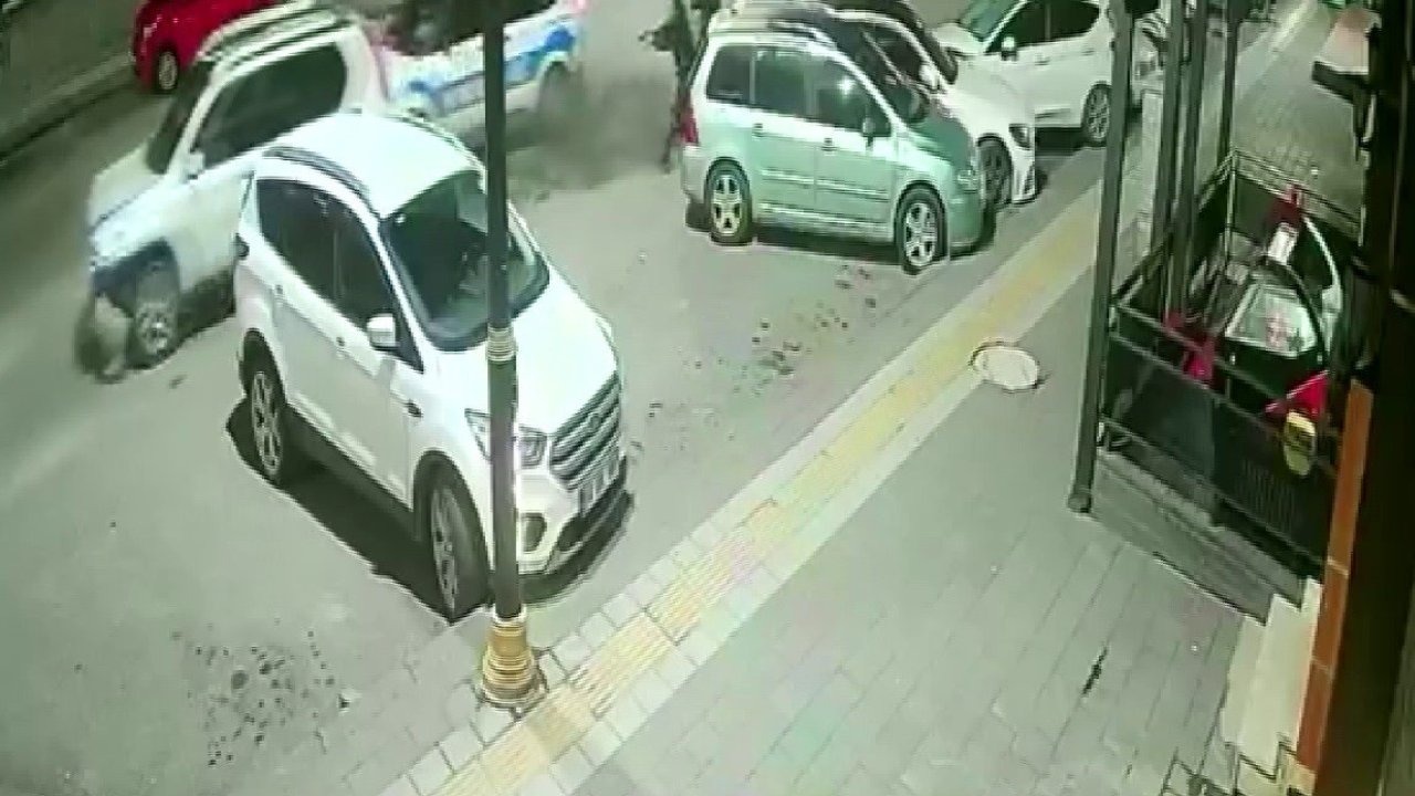 Polisin dur ihtarına uymayan sürücü, ortalığı savaş alanına çevirdi