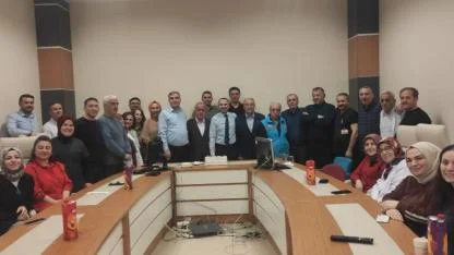 Samsun Vezirköprü’de emekliye ayrılan hastane çalışanlarına veda