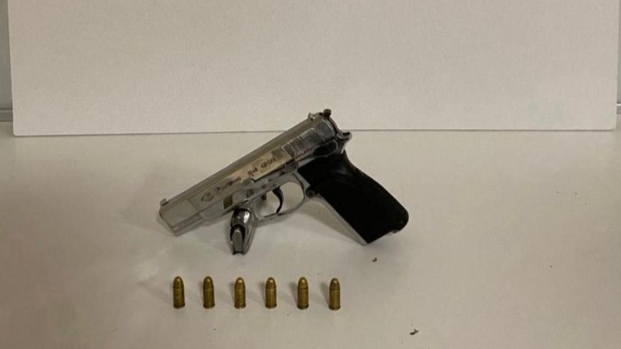 Samsun’da aranan şahıs yakalandı: Uyuşturucu ve silah ele geçirildi