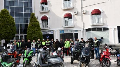 Samsun'da motosikletlilerden "23 Nisan" turu