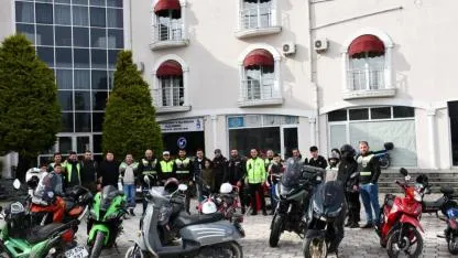 Samsun'da motosikletlilerden "23 Nisan" turu