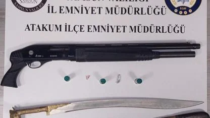 Samsun'da ruhsatsız silah ve kesici alet operasyonu