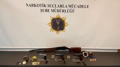 Samsun’da uyuşturucu ve silah operasyonu: Çok sayıda materyal ele geçirildi
