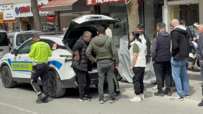 Samsun'da yaya geçidinden karşıya geçen çocuğa araba çarptı