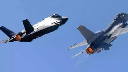 Savaş uçağı için Romanya harekete geçti