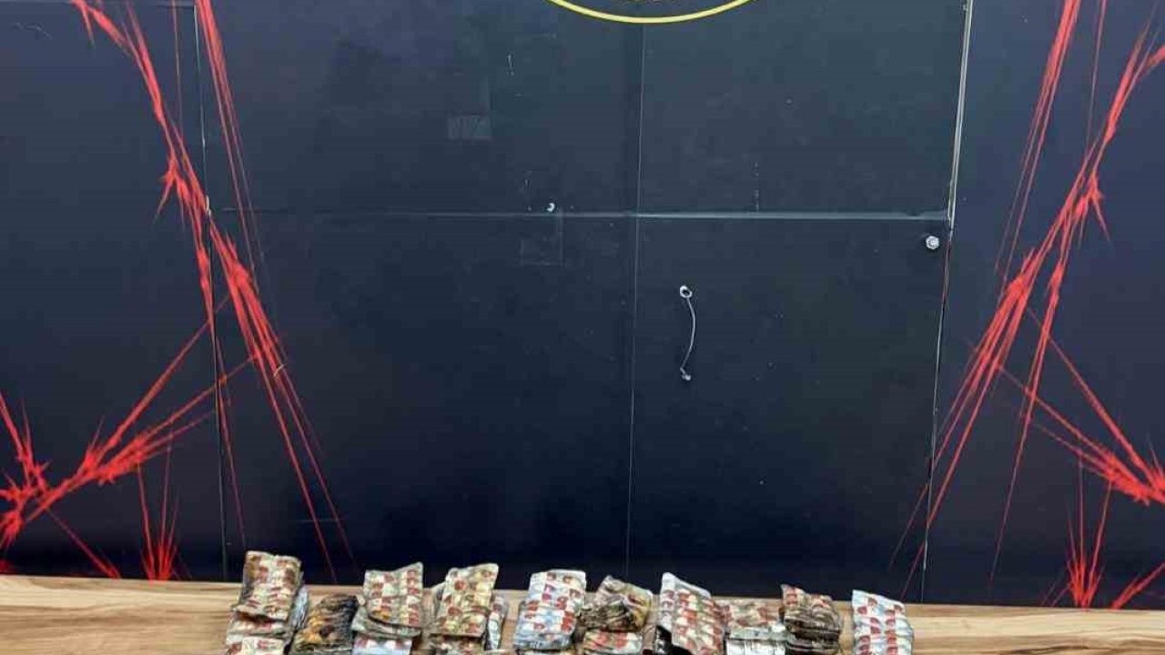 Suç delillerini gizlemek için evi yakan 10 şüpheli yakalandı