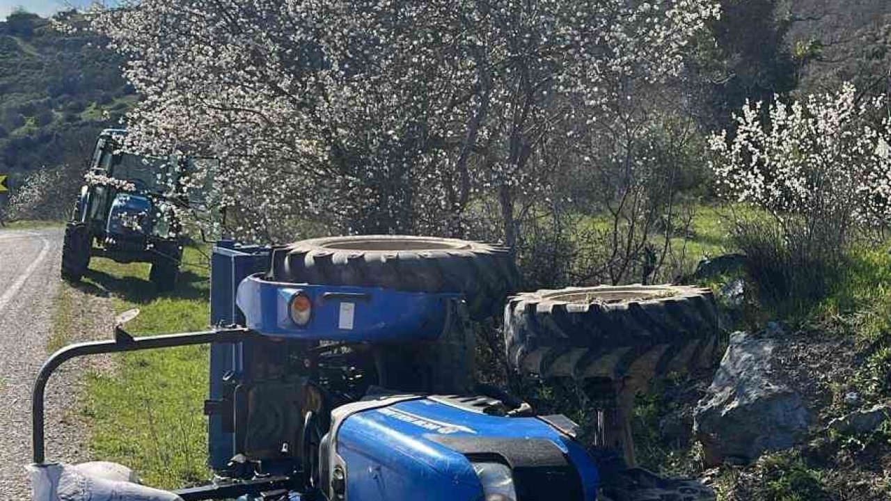 Traktör devrildi: 1 ölü