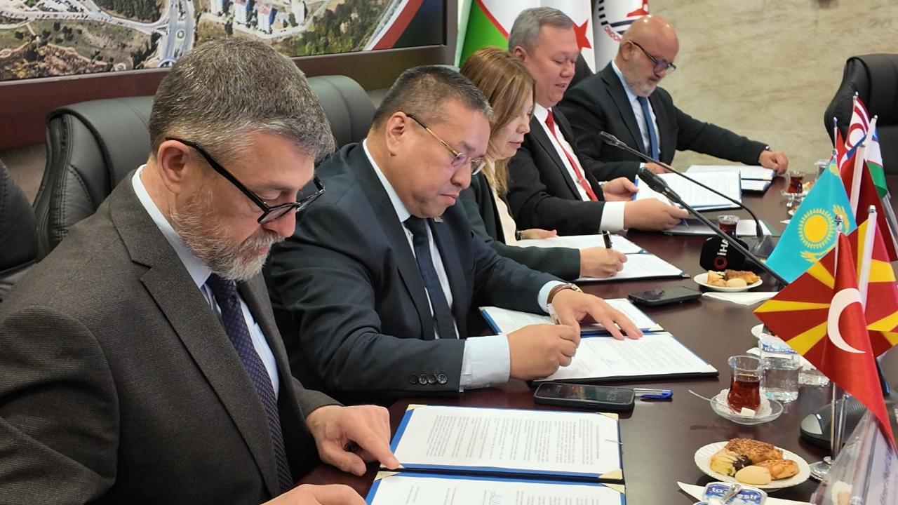 Türk Dünyası Şehircilik Zirvesi sonuç bildirgesi törenle imzalandı