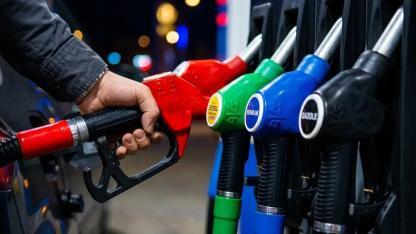 Zam kesinleşti! Bu gece motorine 2,28 benzine 0,95 TL zam